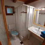 Zoeld Sziget Apartmanhaz Διαμέρισμα *