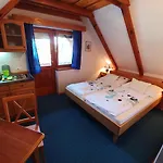 Zoeld Sziget Apartmanhaz Διαμέρισμα