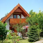 Διαμέρισμα Zoeld Sziget Apartmanhaz Gyenesdiás
