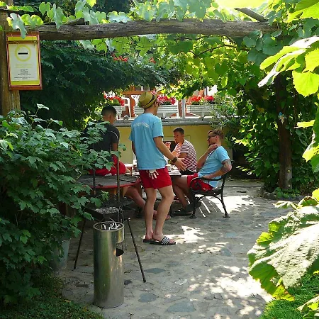 Apartment Zoeld Sziget Apartmanhaz *