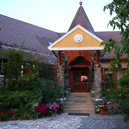 Zoeld Sziget Apartmanhaz Apartment *