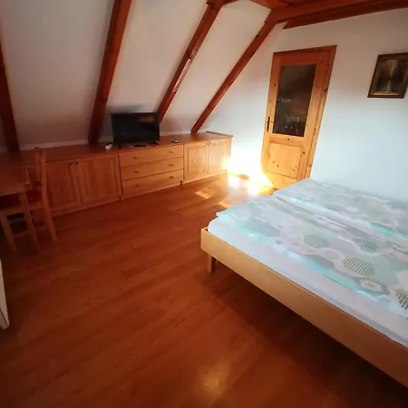 Apartment Zoeld Sziget Apartmanhaz *