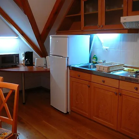 Zoeld Sziget Apartmanhaz Apartment