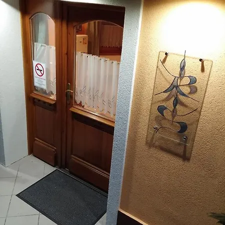 Zoeld Sziget Apartmanhaz Gyenesdiás