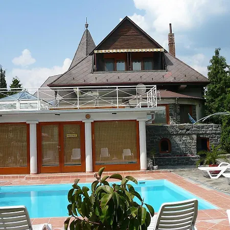 Zoeld Sziget Apartmanhaz Apartment *