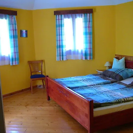 Zoeld Sziget Apartmanhaz *