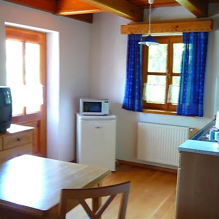 Zoeld Sziget Apartmanhaz Apartment Gyenesdias