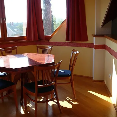 Zoeld Sziget Apartmanhaz Apartment *