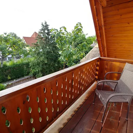 Sziget Apartman *