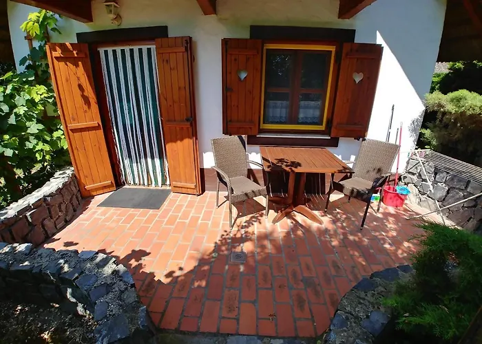 Zoeld Sziget Apartmanhaz Gyenesdiás