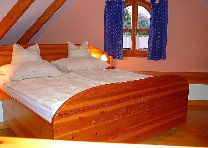 Zoeld Sziget Apartmanhaz * Gyenesdias