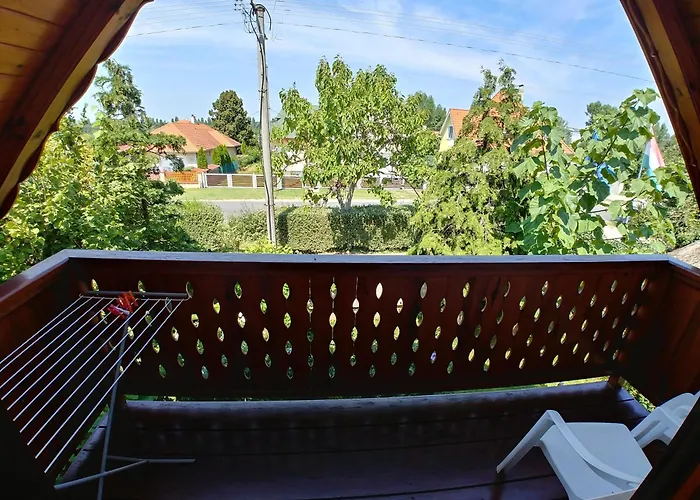 Zoeld Sziget Apartmanhaz Apartment Gyenesdias