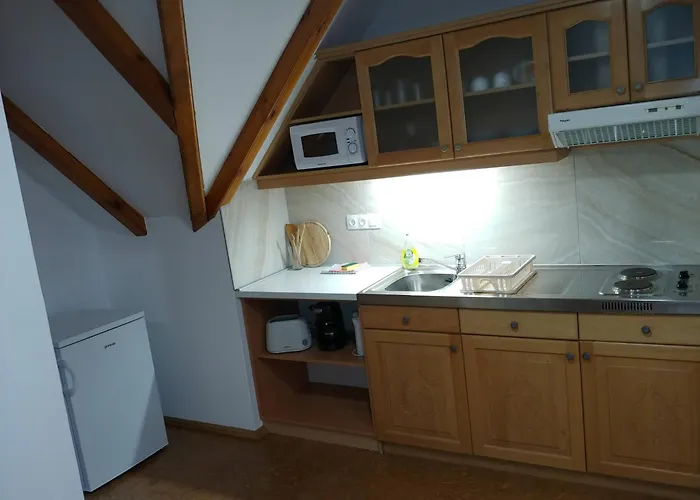 Zoeld Sziget Apartmanhaz *