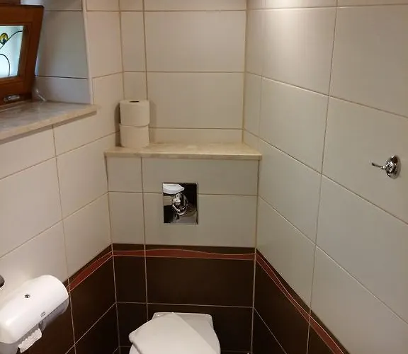 Zoeld Sziget Apartmanhaz * Gyenesdias
