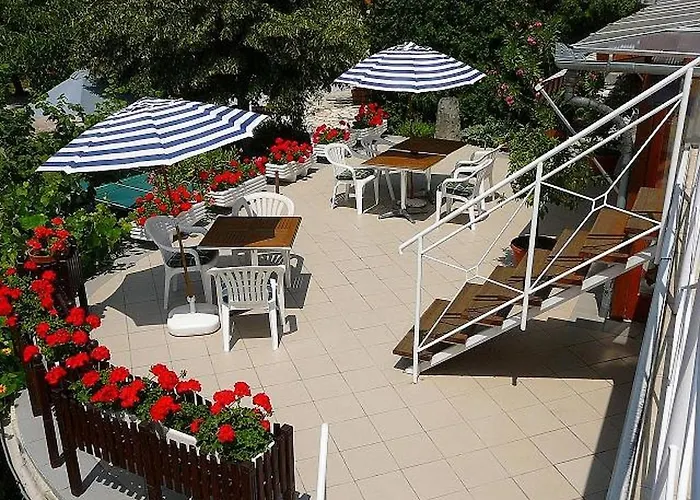 Zoeld Sziget Apartmanhaz Apartment