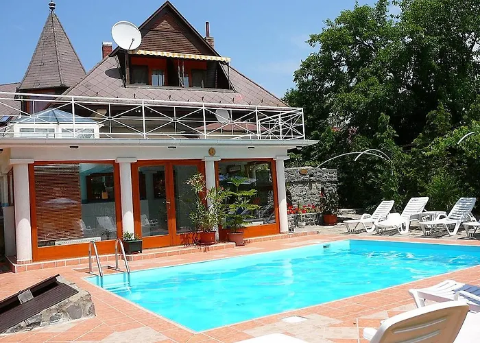 Zoeld Sziget Apartmanhaz Apartment *